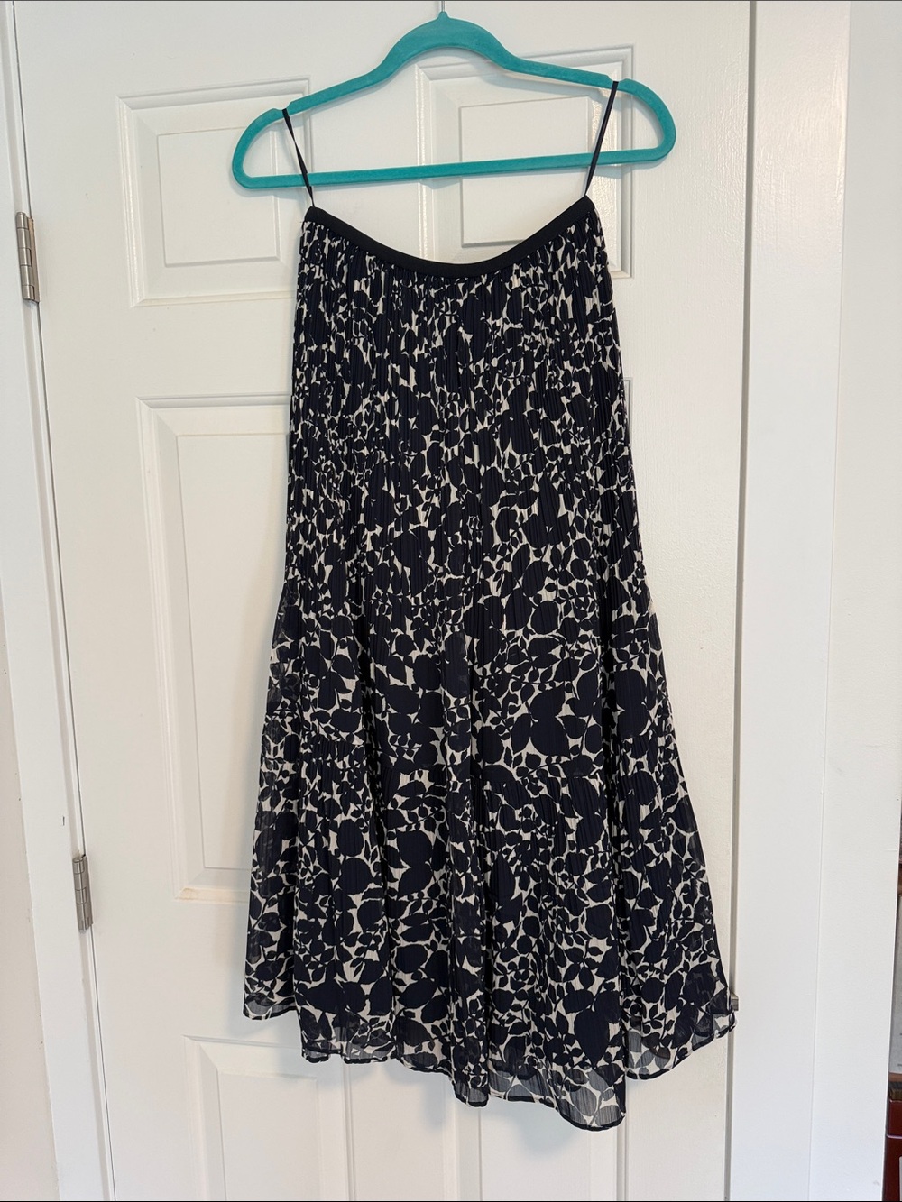 Navy and White Floral Maxi / Midi Skirt NWOT